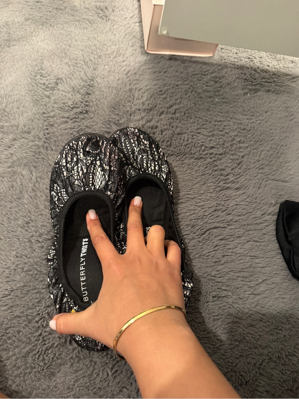 Women's Black Lace Ballet Flats